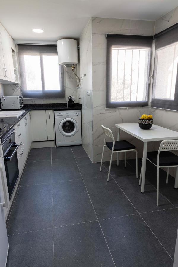 Apartamentos Maruja Roig 1 Playa Sur เพนิสโคลา ภายนอก รูปภาพ